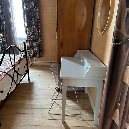 Bed And Birds فيلة