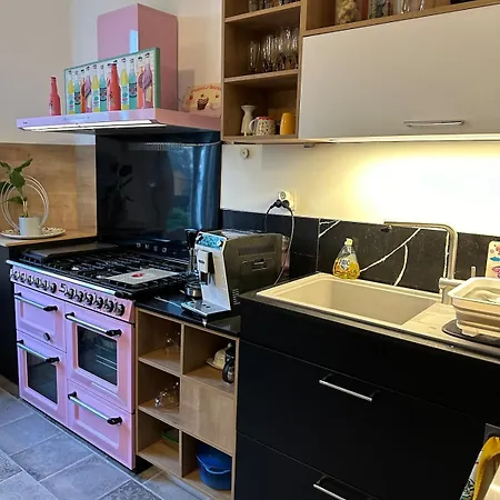 Bed And Birds * Tours