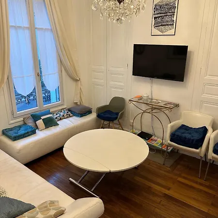 Bed And Birds * تور