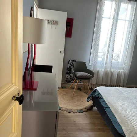 Bed And Birds トゥール