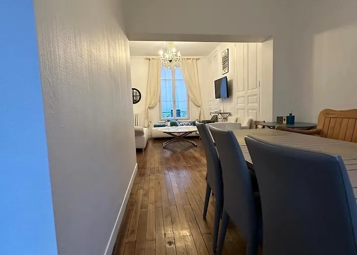 Bed And Birds Villa Tours